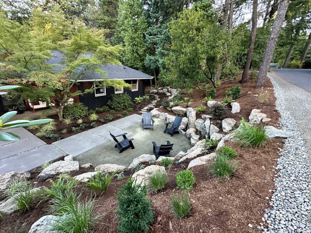 boulder retaining wall landscape hero